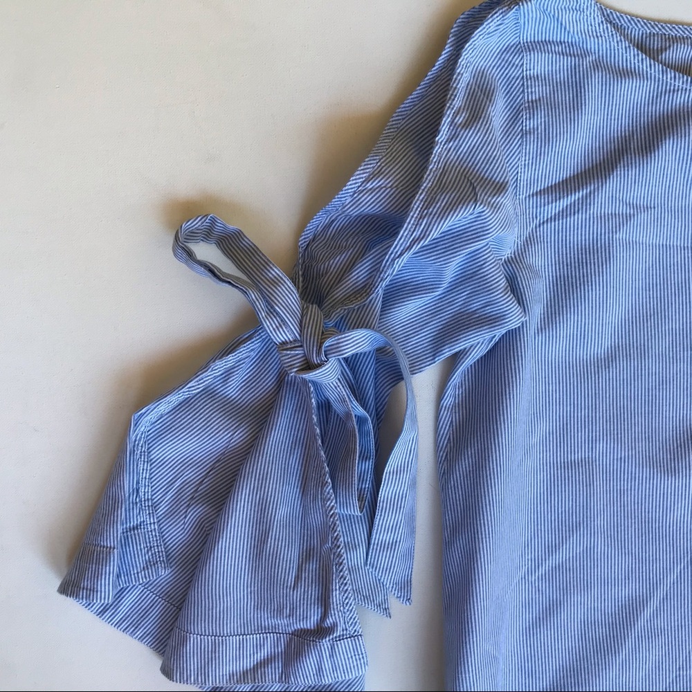 Nordstrom’s BP Bell Sleeve Blouse - Picture 5 of 5